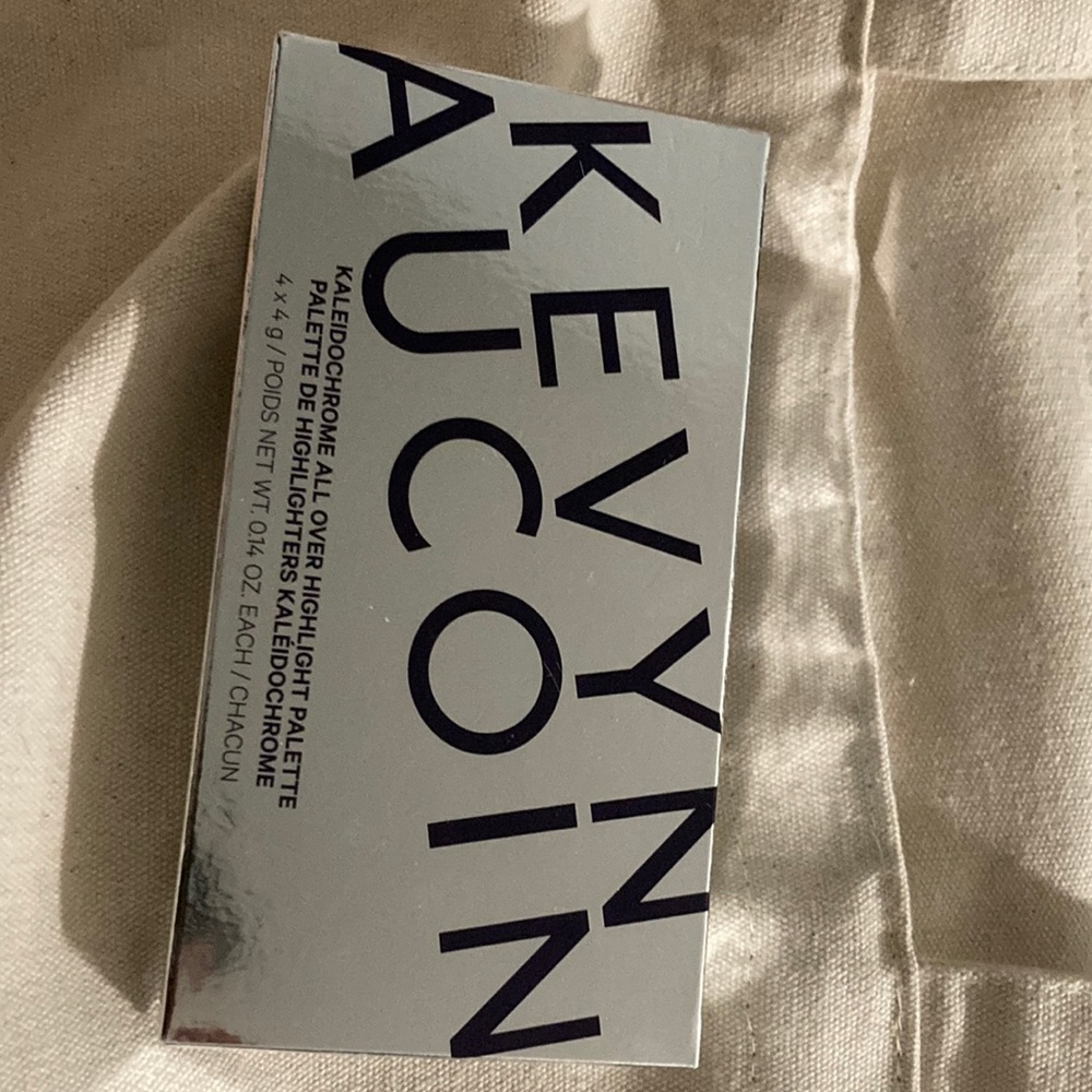 Kevin Aucoin Kaleidochrome All Over Highlighting Palette